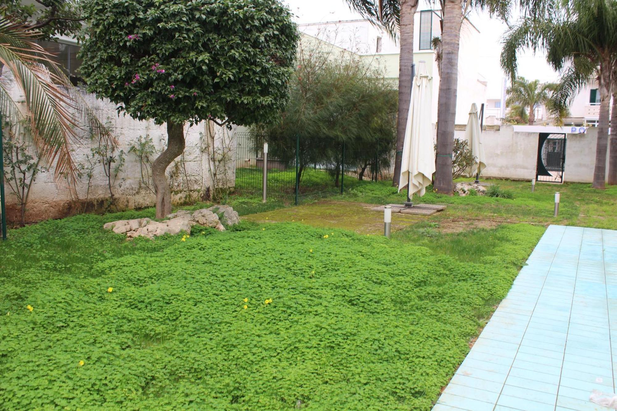 Monolocali Residence Petraroli By Salentolimit Porto Cesareo Esterno foto